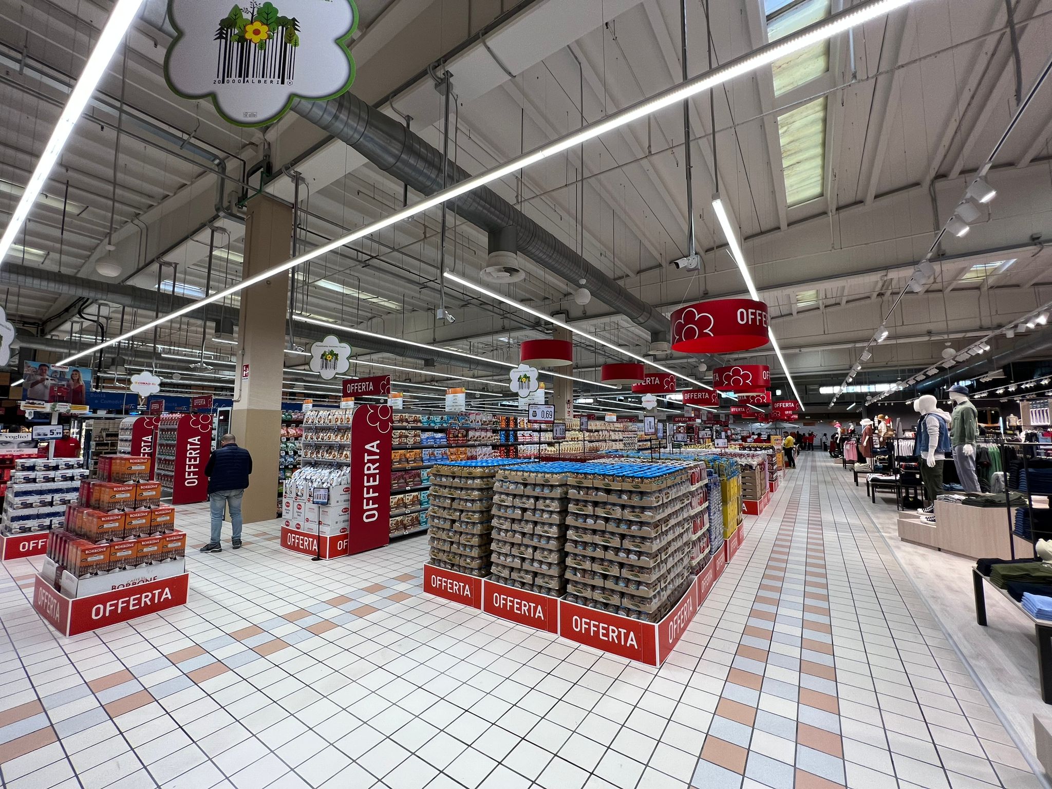 Ipermercato Conad 07