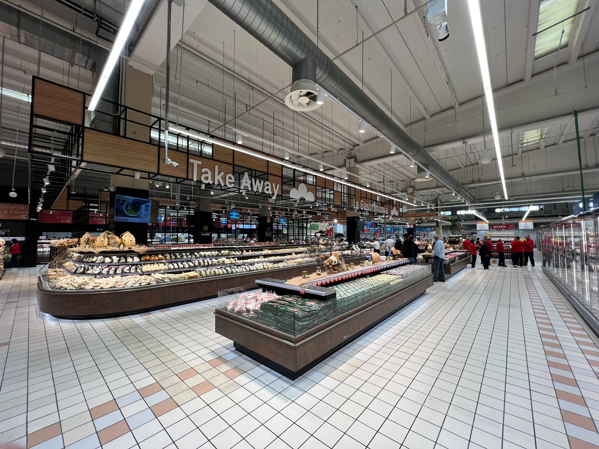 Ipermercato Conad 13