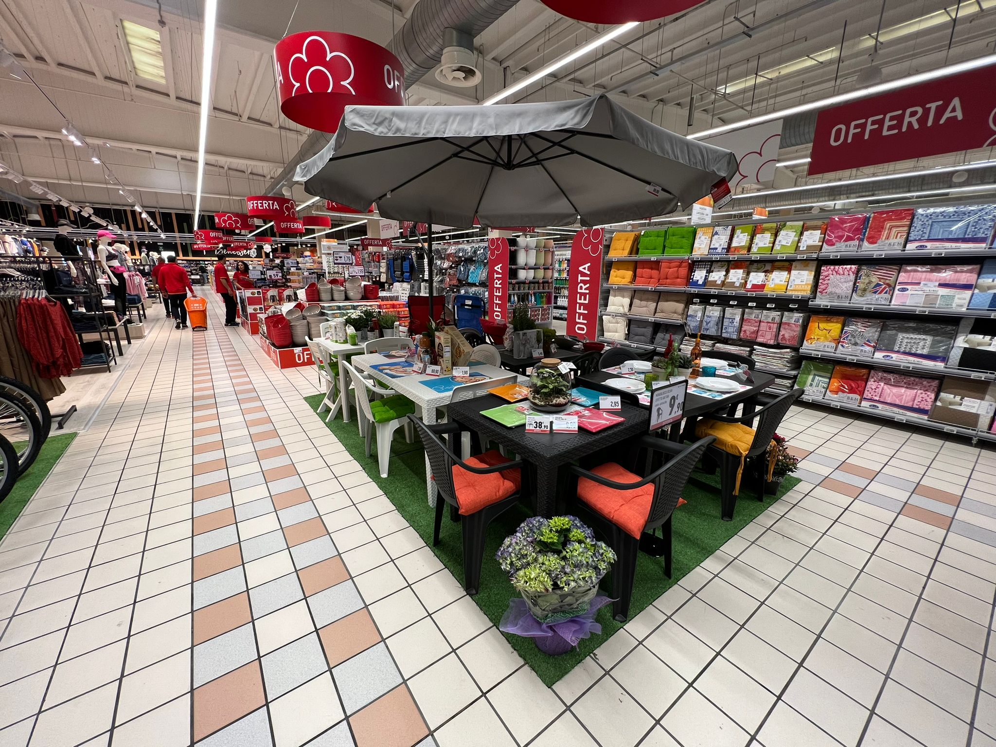 Ipermercato Conad 28